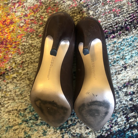 BCBGeneration Brown Cielo Leather Pumps - Picture 6 of 6